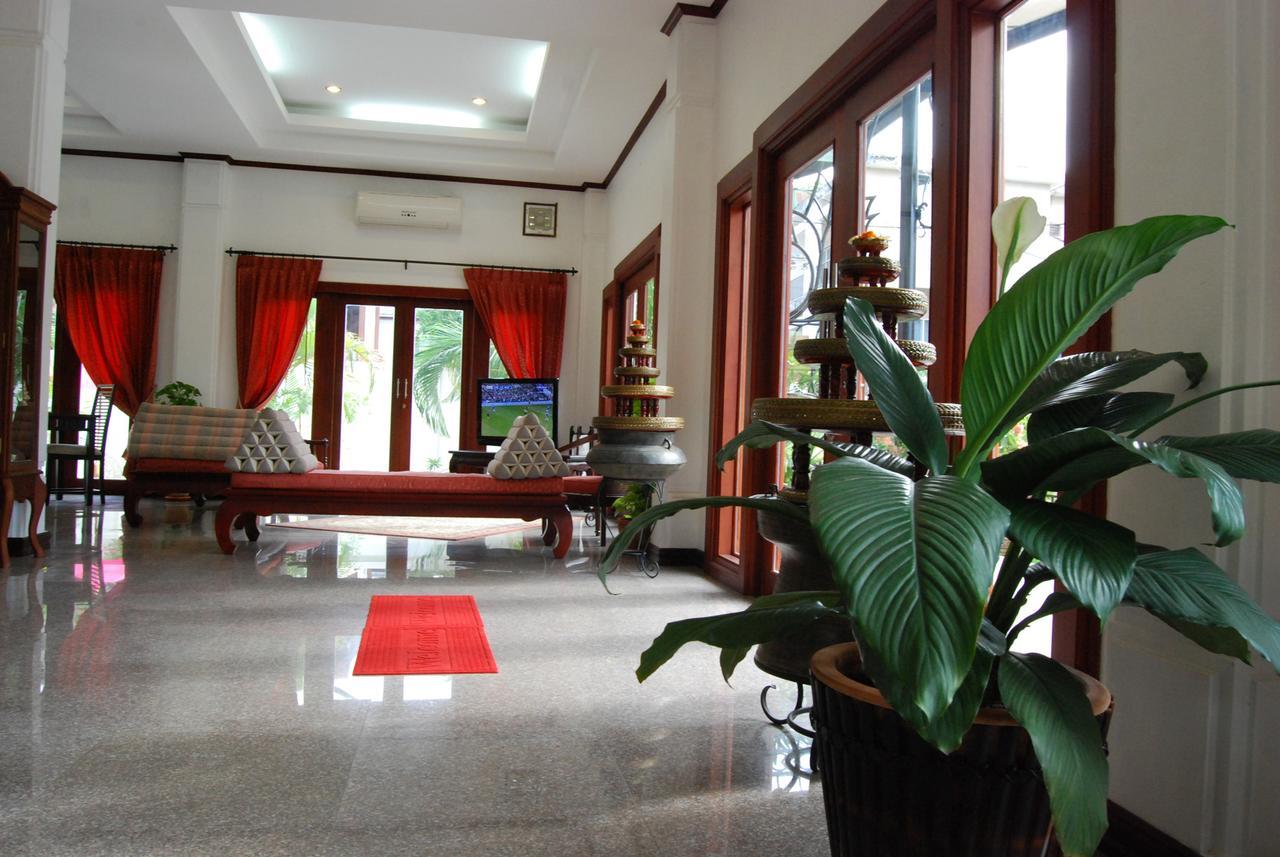 Vayakorn Inn Vientiane Exterior photo